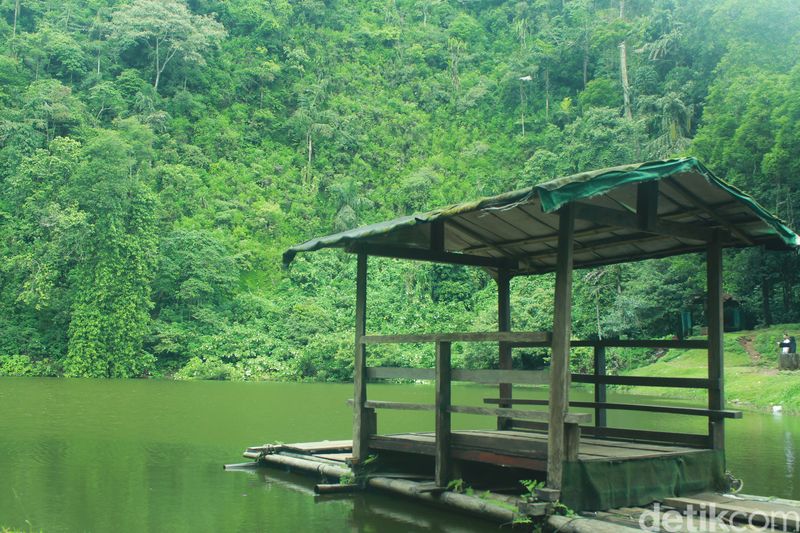 Telaga Warna