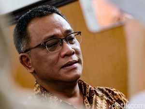 Jumhur Hidayat Divonis 10 Bulan Bui tapi Tak Ditahan