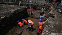 Menurut keterangan warga, Kampung Susun akan dibangun pada Desember 2021. Kampung Susun ini nantinya akan digunakan tempat tinggal bagi warga yang tergusur pada 2015 lalu.