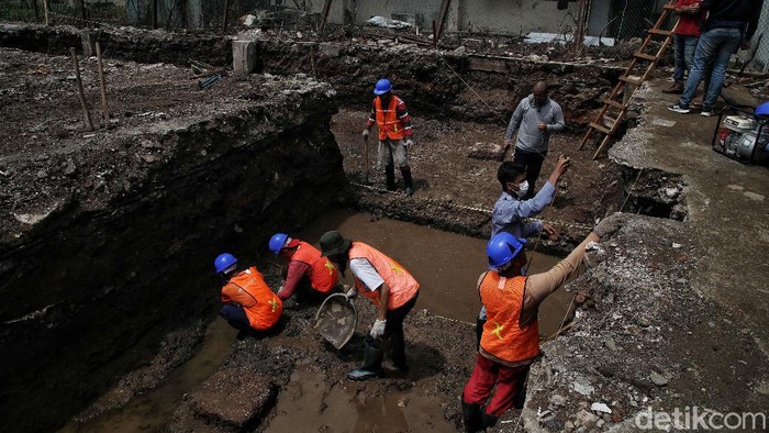 Kampung susun diperuntukkan bagi 33 keluarga korban gusuran Kampung Kunir pada 2015 atau saat Gubernur DKI dijabat Basuki Tjahaja Purnama (Ahok).