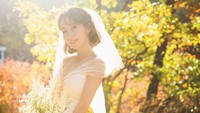 Choa mengumumkan kabar gembira tersebut dengan mengunggah sejumlah foto prewedding. Foto: (dok. Instagram)
