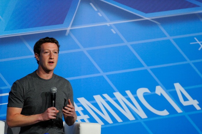 Mark Zuckerberg mengumumkan pergantian nama baru Facebook menjadi Meta di event Connect 2021. Meta nantinya akan menjadi induk perusahaan yang menaungi Facebook, Instagram, WhatsApp, Oculus, dan lainnya.