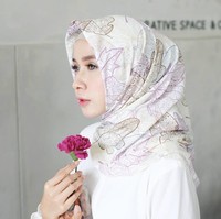 Kalau menurut aku sudah wajah dari Allah, aku bersyukur. Dan niatnya cuman mau membalas komentar saja. Ya sudah aku balas dan tiba-tiba viral, terangnya. Foto: Dok. Instagram @hanysabrina.