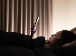 Benarkah Orang yang Tidur Awal dan Bangun Pagi Lebih Produktif dan Bahagia?