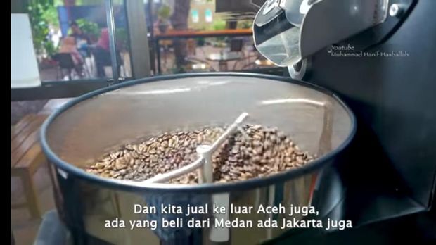 Mantan Barista di Amerika Buka Warung Kopi di Aceh