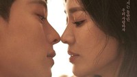 Dalam poster yang dirilis, Ha Young Eun (Song Hye Kyo) dan Yoon Jae Guk (Jang Ki Yong) memperlihatkan bocoran hubungan mereka. Foto: (dok. Instagram @nowwearebreakingup_official)