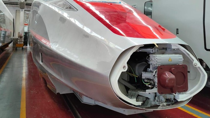 Penampakan perdana kereta cepat Jakarta-Bandung
