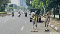 Sasaran operasi pembersihan ranjau paku merupakan jalan-jalan yang sudah diidentifikasi selama ini rawan penyebaran ranjau paku.