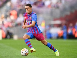 Sergino Dest. Ada rumor Manchester United siap menampung. Foto: (Getty Images/David Ramos)