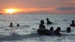Senja di Pantai Pasir Terhalus di Dunia, Pantai Ngurbloat Maluku