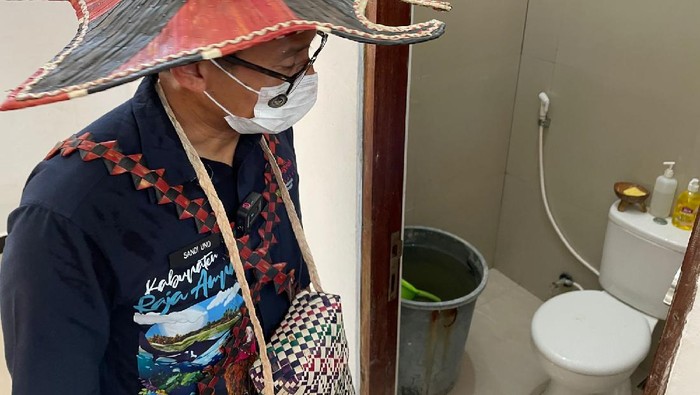 Toilet keren di Waisai Raja Ampat, sudah berstandar internasional