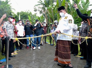 Pemprov Banten Resmikan Jalan Lingkungan di Kabupaten Pandeglang