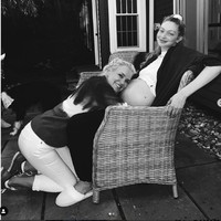 Kabar putusnya Gigi Hadid dan Zayn Malik ini bersamaan dengan munculnya berita bahwa penyanyi tampan tersebut memukul ibu mertuanya, Yolanda Hadid. Situs gosip TMZ yang pertama kali mengabarkan pemukulan Zayn terhadap Yolanda Hadid. Foto: Instagram