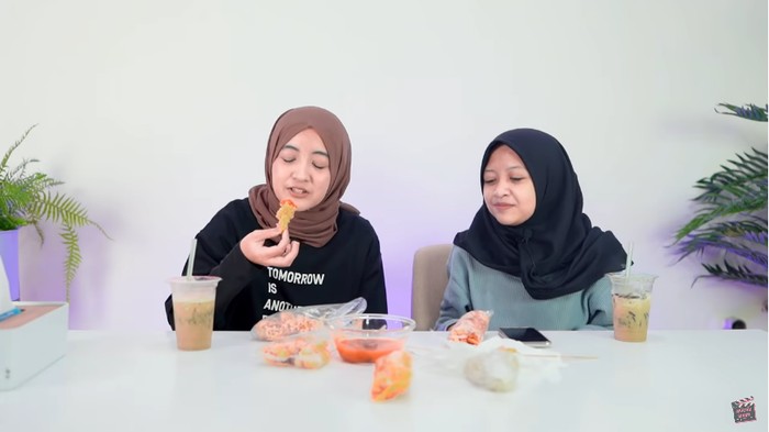 Arafah Mukbang Jajanan SD yang Ada di Depok