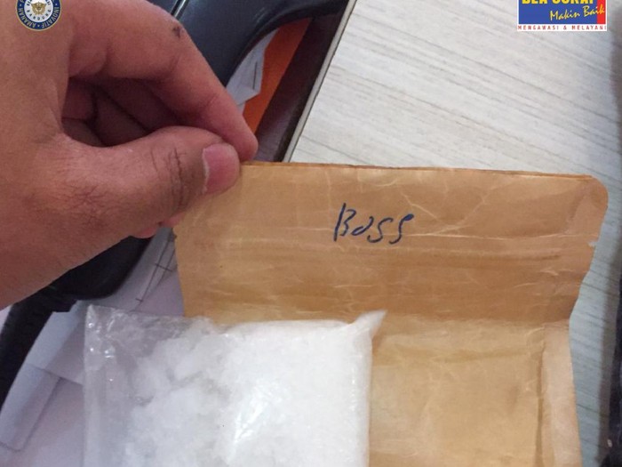 Bea Cukai Bandung temukan paket sabu dari Malaysia yang dikirim ke Sukabumi
