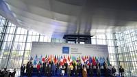 Pertemuan ini dilakukan di La Nuvola Conventien Center, Roma, (30/10/2021).