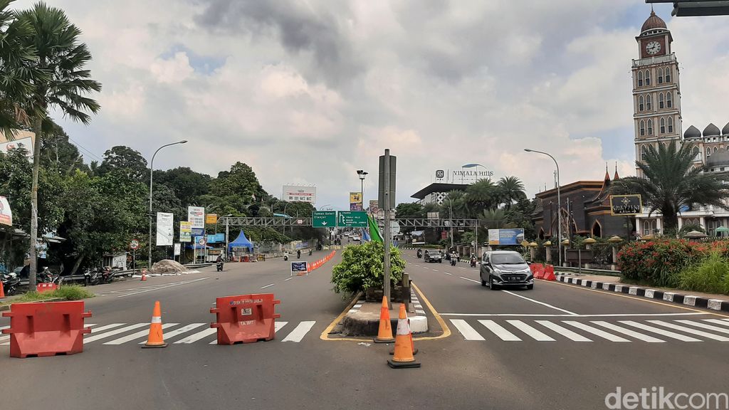 Kawasan Wisata Puncak Bogor Padat, Polisi Berlakukan One Way Arah Jakarta