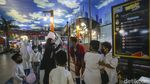 Keseruan 100 Anak Yatim Berlibur di Trans Studio Cibubur