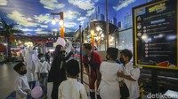 Kini Trans Studio Cibubur dibuka kembali mulai 30 Oktober dengan prokes yang sudah ditetapkan pemerintah.