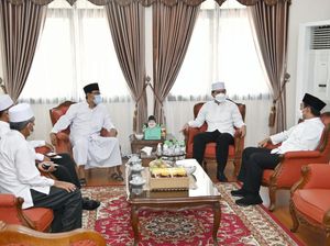 Gus Ipul Bicara Konsep Kota Madinah di Depan Wagub Jatim-IPHI