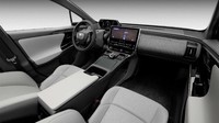 Pada bagian interiornya, Toyota mengusung tema dengan nama lagom yang berarti tepat dalam bahasa Swedia. Hal itu untuk mencerminkan kenyamanan dan keluasan interior kabin sehingga penumpang betah saat berkendara. Foto: doc. Toyota