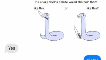 Kalau ular bisa pegang pisau, caranya digigit atau dililit pakai ekornya? Foto: Reddit via Bored Panda