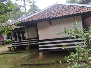Cerita Hangat dari Traveler Autis, ke Kampung Tajur untuk Healing