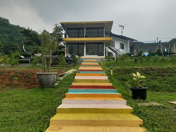Mendaki Kopi Cafe Bogor