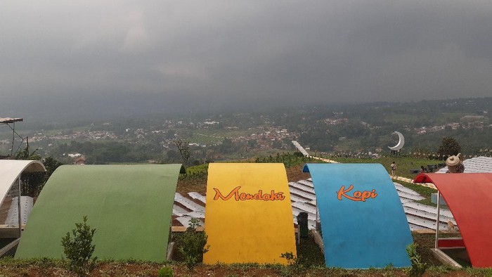 Mendaki Kopi Cafe Bogor