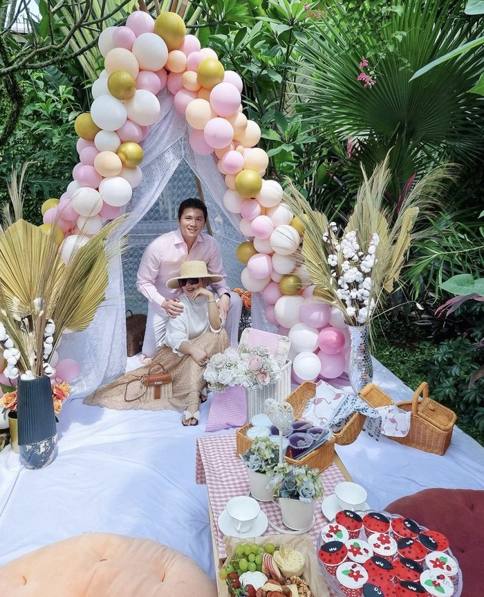 Menikah dengan Syahrini, Reino Barack Jadi Doyan Banget Masakan Sunda