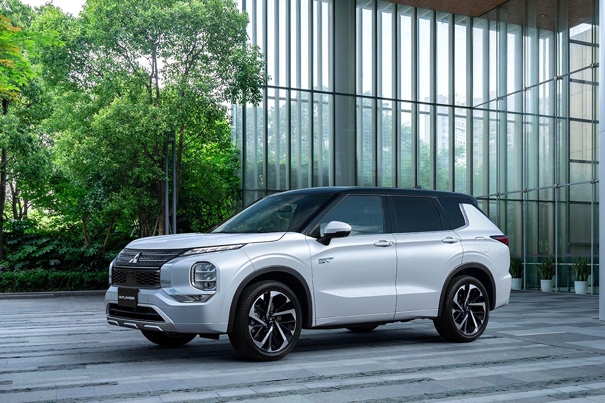Mitsubishi All New Outlander PHEV