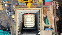 Pengeboran Tunnel #1 menggunakan shield tunnelling dengan bantuan TBM sebagai alternatif untuk metode pengeboran di batu dan hand mining konvensional di tanah.