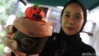 Pemandangan ini merupakan dekorasi Jenderal Kopi Nusantara dalam perayaan halloween yang biasa diperingati setiap Tanggal 31 Oktober.