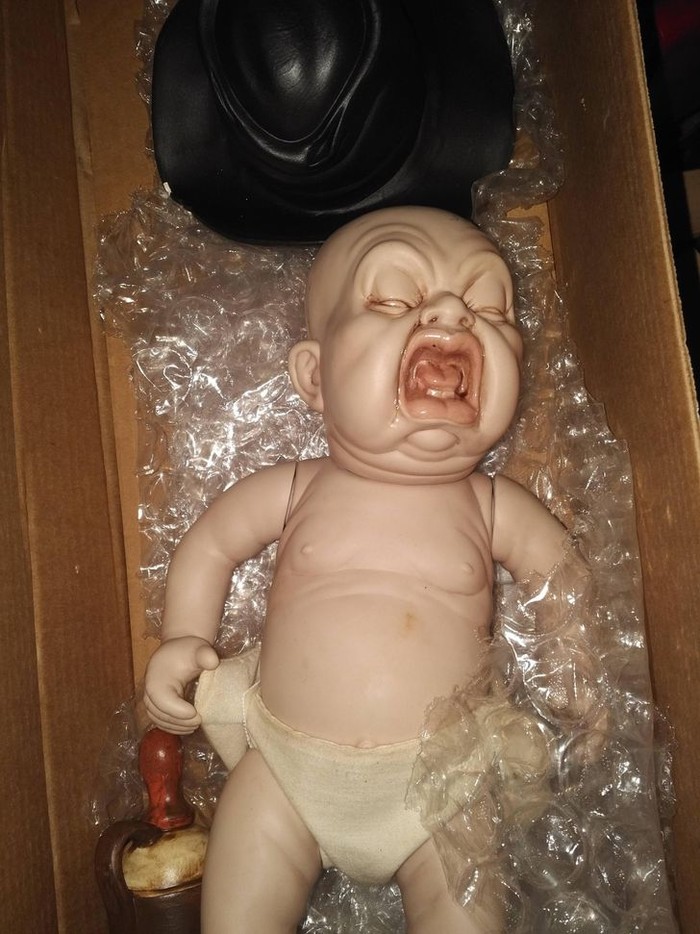 10 Boneka dengan Desain Fail, Jadi Seram hingga Bikin Ngakak