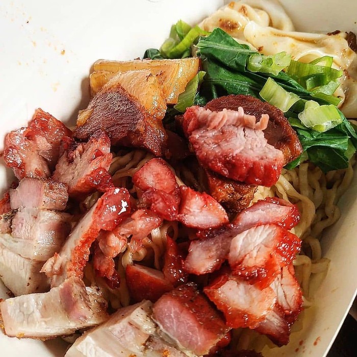 20 Bakmi Babi Paling Endes Ada di Tempat Ini 20 Bakmi Babi Paling Endes Ada di Tempat Ini