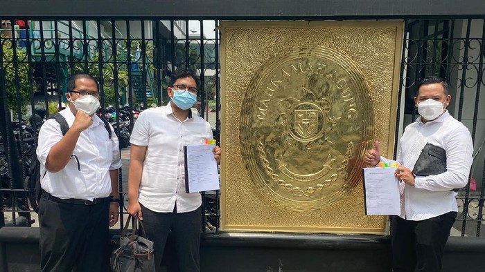 Advokat gugat biaya tes PCR