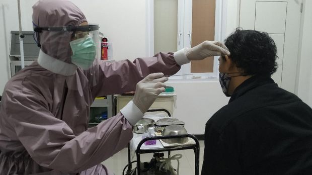 Berobat ke Dokter Ini Bayarnya Bisa Utang