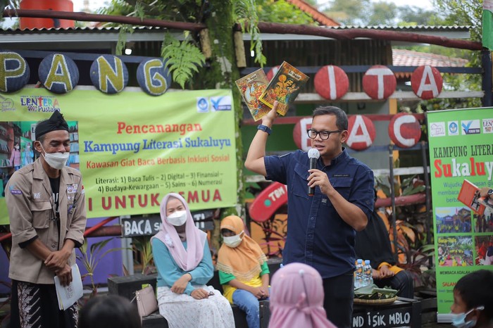 Bima Arya Jadi Tokoh Literasi