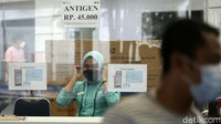 Berlaku juga aturan tidak boleh makan dan minum selama di kereta dengan lama perjalanan kurang dari 2 jam, kecuali bagi nereka yang mengonsumsi obat yang jika tidak dilakukan dapat mengancam keselamatan jiwanya. Selain itu, penumpang juga dilarang berbicara baik satu arah maupun dua arah, secara langsung maupun melalui telepon, demi meminimalisasi terjadinya transmisi virus melalui udara.