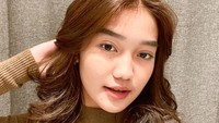 Chandrika Chika disebut sebagai sosok perempuan yang dibela Rico Valentino di kelab itu hingga pada akhirnya terjadi dugaan pengeroyokan. Foto: Instagram Chandrika Chika