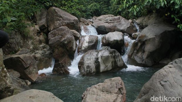 Curug Barong Bogor