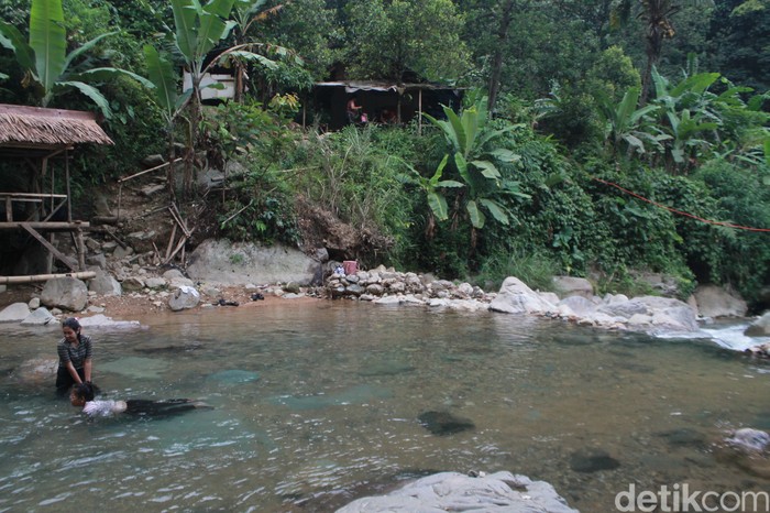 Curug Barong Bogor