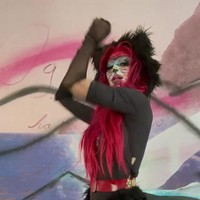 Model Heidi Klum lagi-lagi harus mengurunkan niatnya untuk menggelar pesta Halloween secara besar-besaran karena pandemi COVID-19. Namun, ia tak kehilangan spirit untuk berkostum heboh dan seksi. (Foto: Instagram)