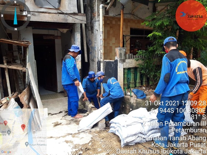 Got di Jl Petamburan III Jakarta Pusat diperbaiki. (Dok Istimewa)