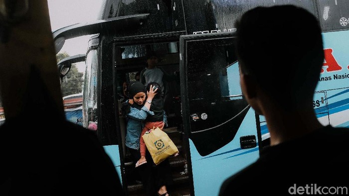 Direktorat Jenderal Perhubungan Darat Kemenhub mengeluarkan aturan baru terkait perjalanan mengggunakan transportasi darat. Begini aturannya.