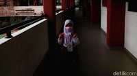 Perlu diketahui sekolah yang membuka PTM ditentukan dari penilaian termasuk penilaian belajar dari rumah, kesiapan sekolah serta mengikuti pelatihan.