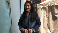 Jennifer Jill mengaku makin bahagia usai bebas dari rehabilitasi karena narkoba, ditemui di Studio Trans TV, Senin (1/11/2021) Foto: Hanif/detikHOT