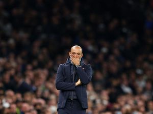 Nuno Espirito Kena Layoff Tottenham, Gegara Kalah dari MU?