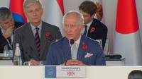 Momen menarik juga datang saat Pangeran Charles dari Inggris tiba-tiba mendoakan Presiden Jokowi. Mulanya Pangeran Charles berterima kasih kepada Perdana Menteri Italia, Mario Draghi. Setelahnya Pangeran Charles mendoakan kesuksesan Jokowi, terutama terkait presidensi G20 tahun 2022. Foto: Pangeran Charles di G20. Tangkapan layar YouTube G20 Italy.