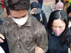 Salim Nauderer yang Bungkam Pun Kini Jadi Tersangka Kabur dari Karantina